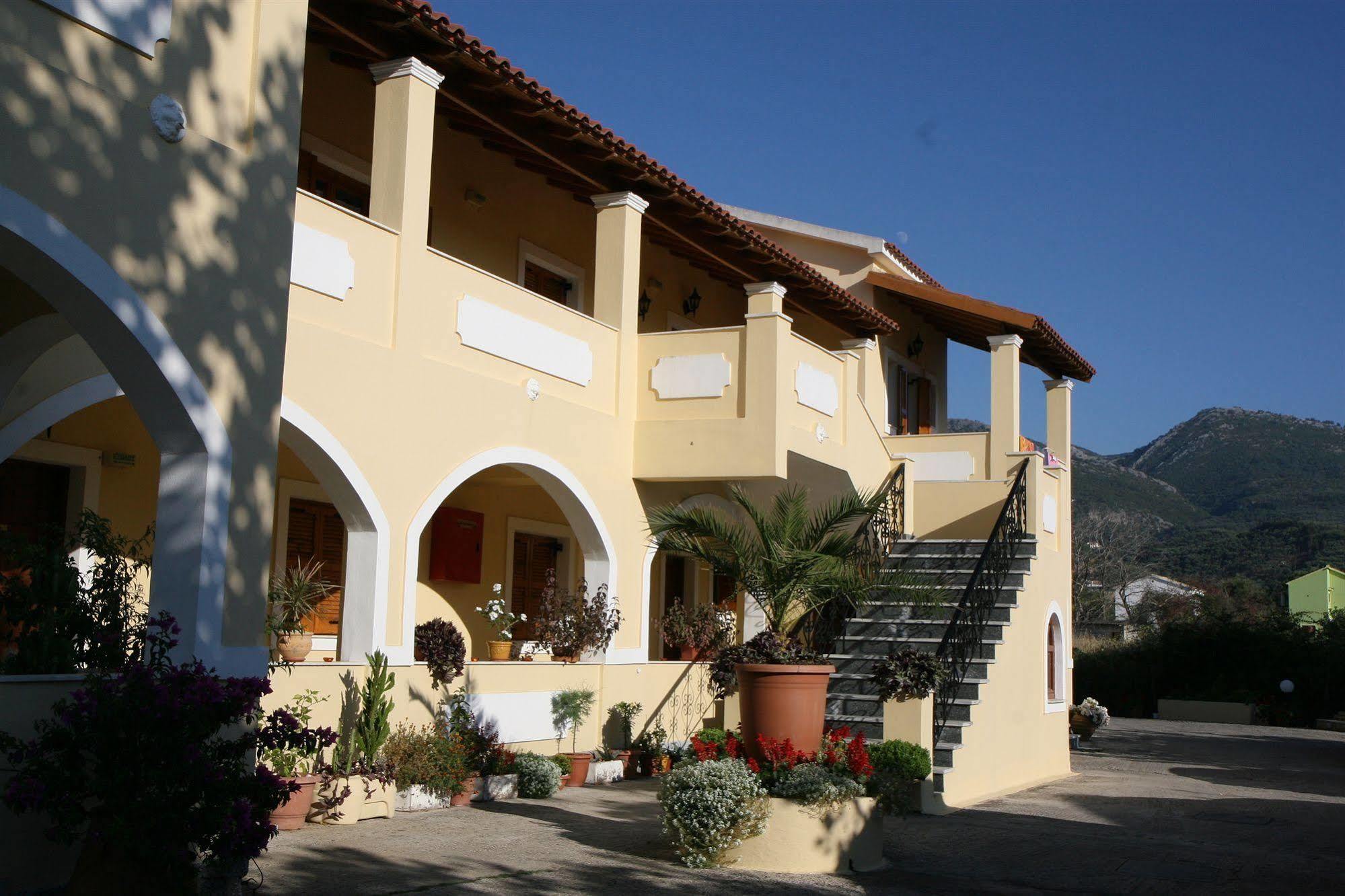 Feeloxenia Corfu Apartments Acharavi  Exterior foto